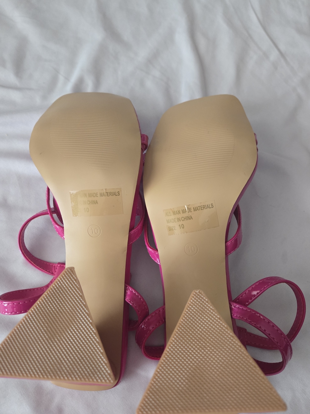 Wild Diva Hot Pink Strappy Block Heel Sandals Sz 10 - Picture 10 of 11